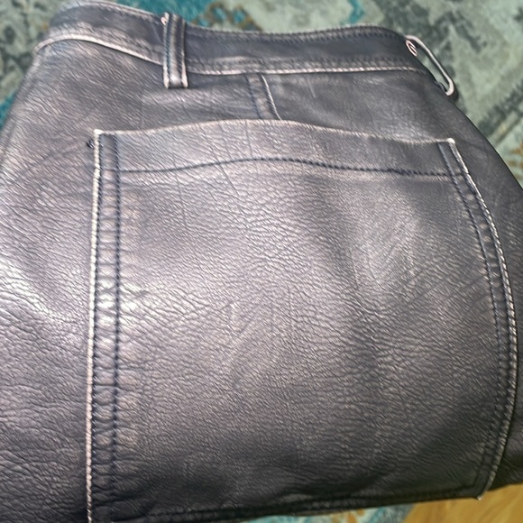 Zara Faux Leather Pants Size 4 - Picture 6 of 6